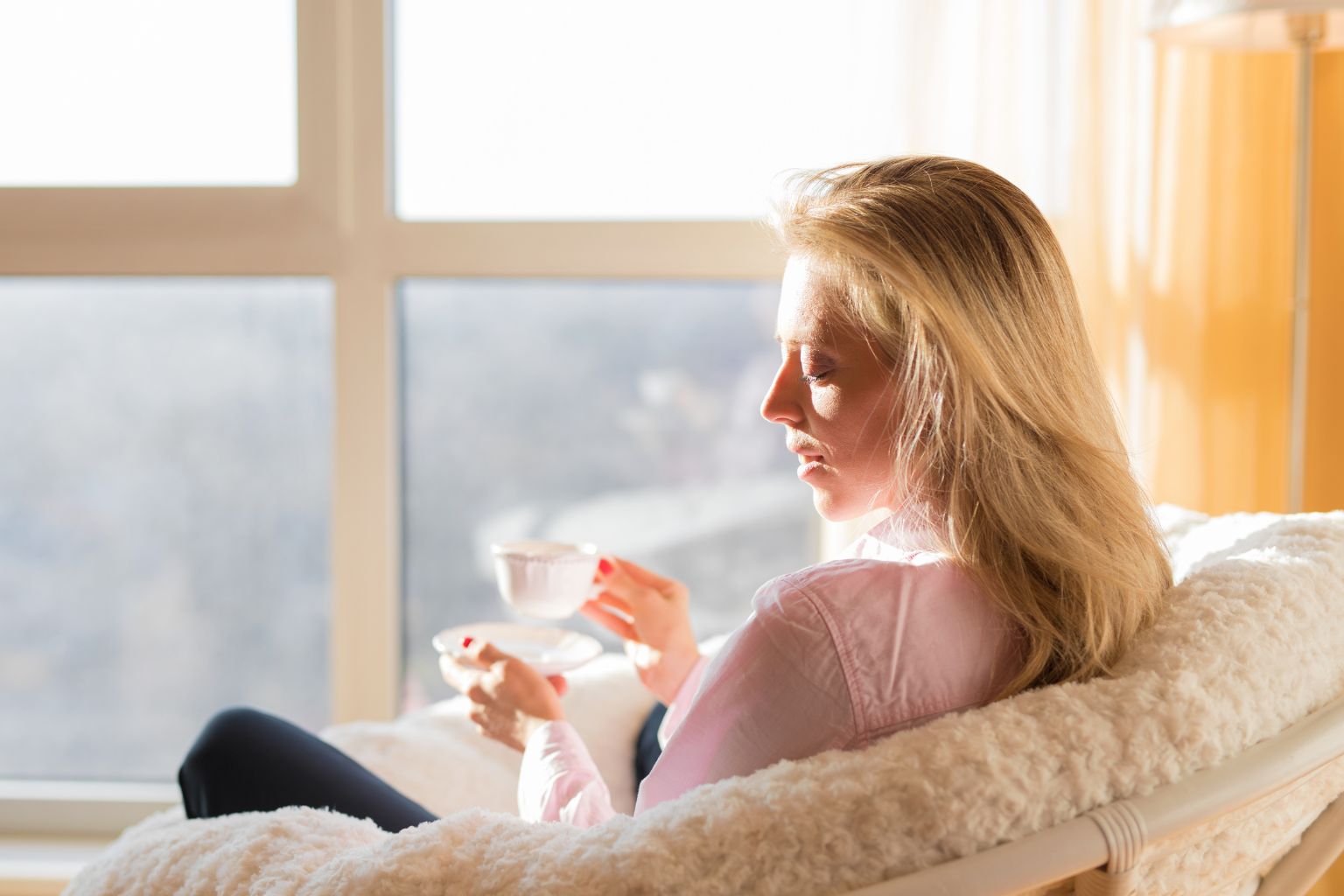 quién no debe tomar manzanilla mostrando diferentes grupos de precaución